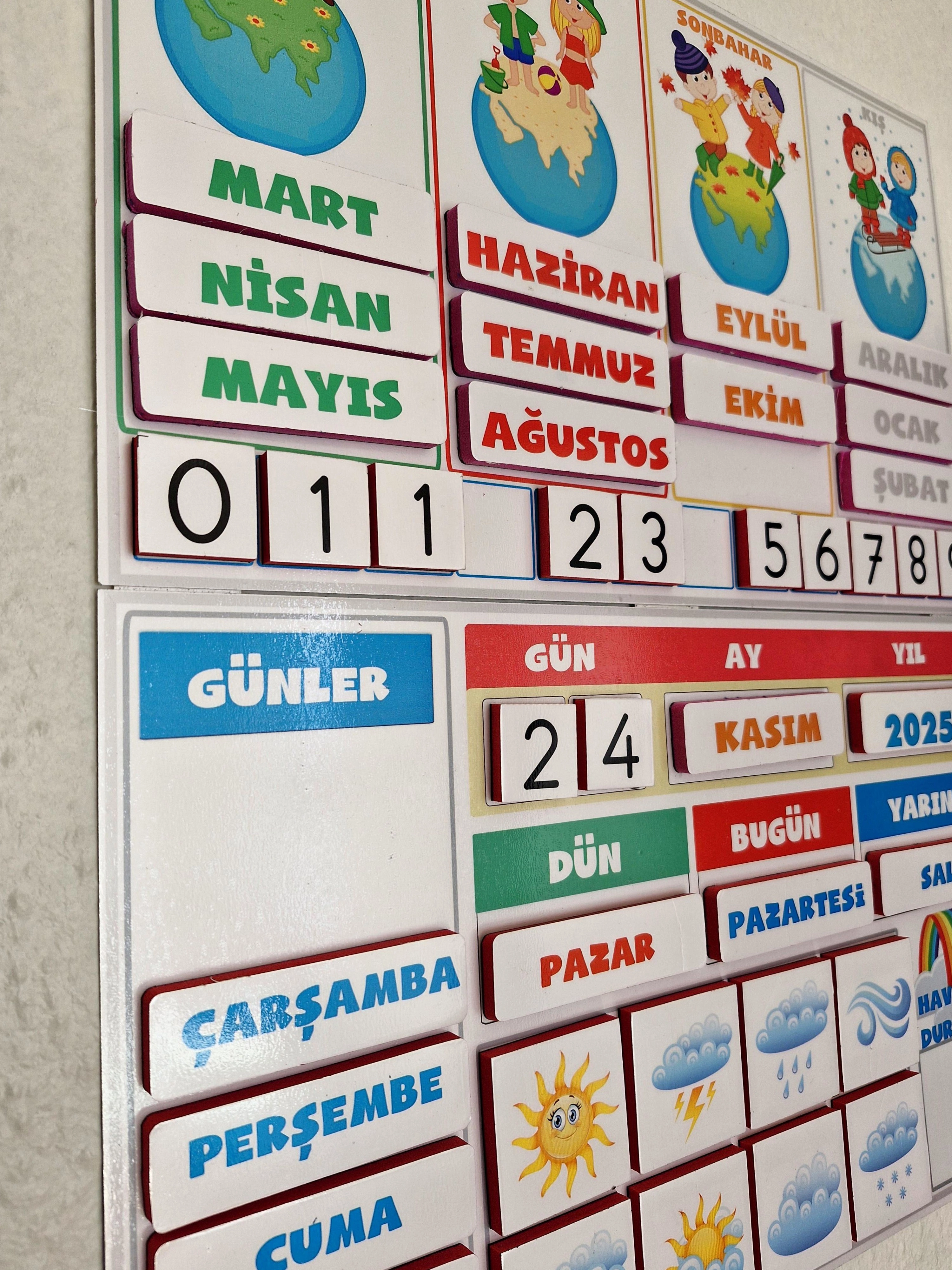 Mıknatıslı Takvim (Katlanır) 40x50 cm